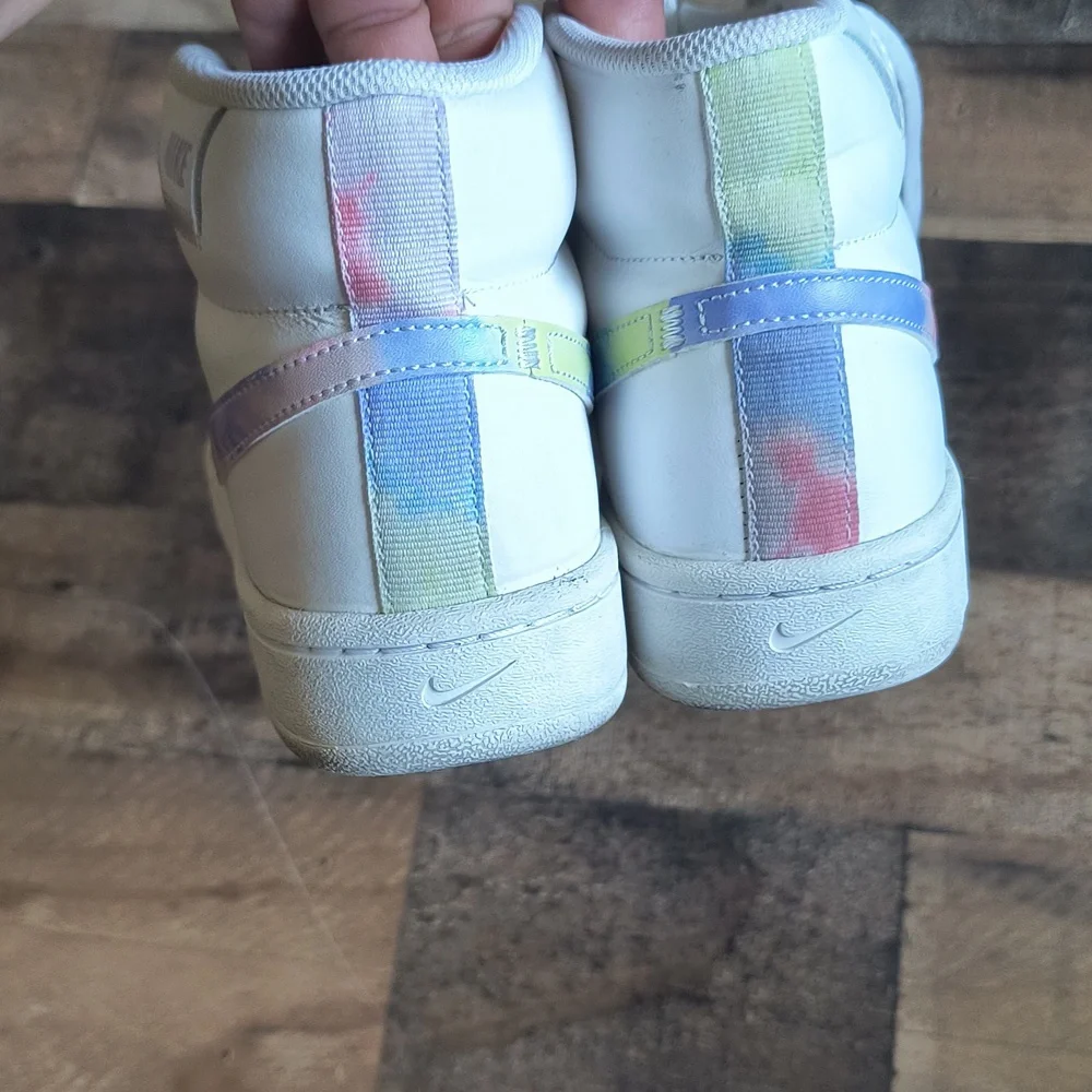 Nike Court Royale 2 Mid High Top Sneakers Sz 7 Women - Picture 16 of 17